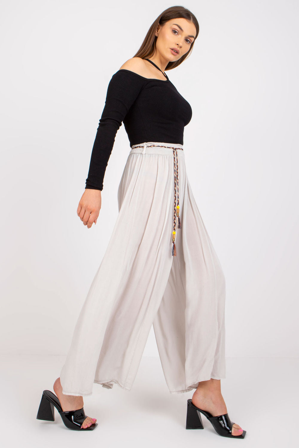 Chaussures à talons femme Och Bella Pantalon Pantalon — beige