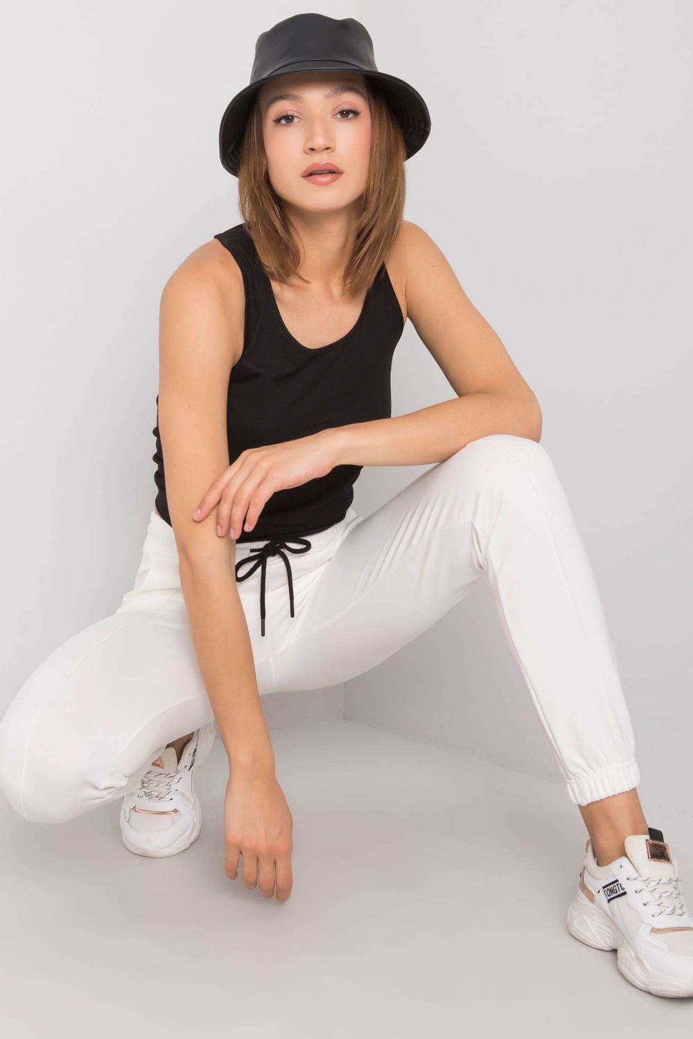 Chaussures à talons femme Rue Paris Pantalon Pantalon — beige