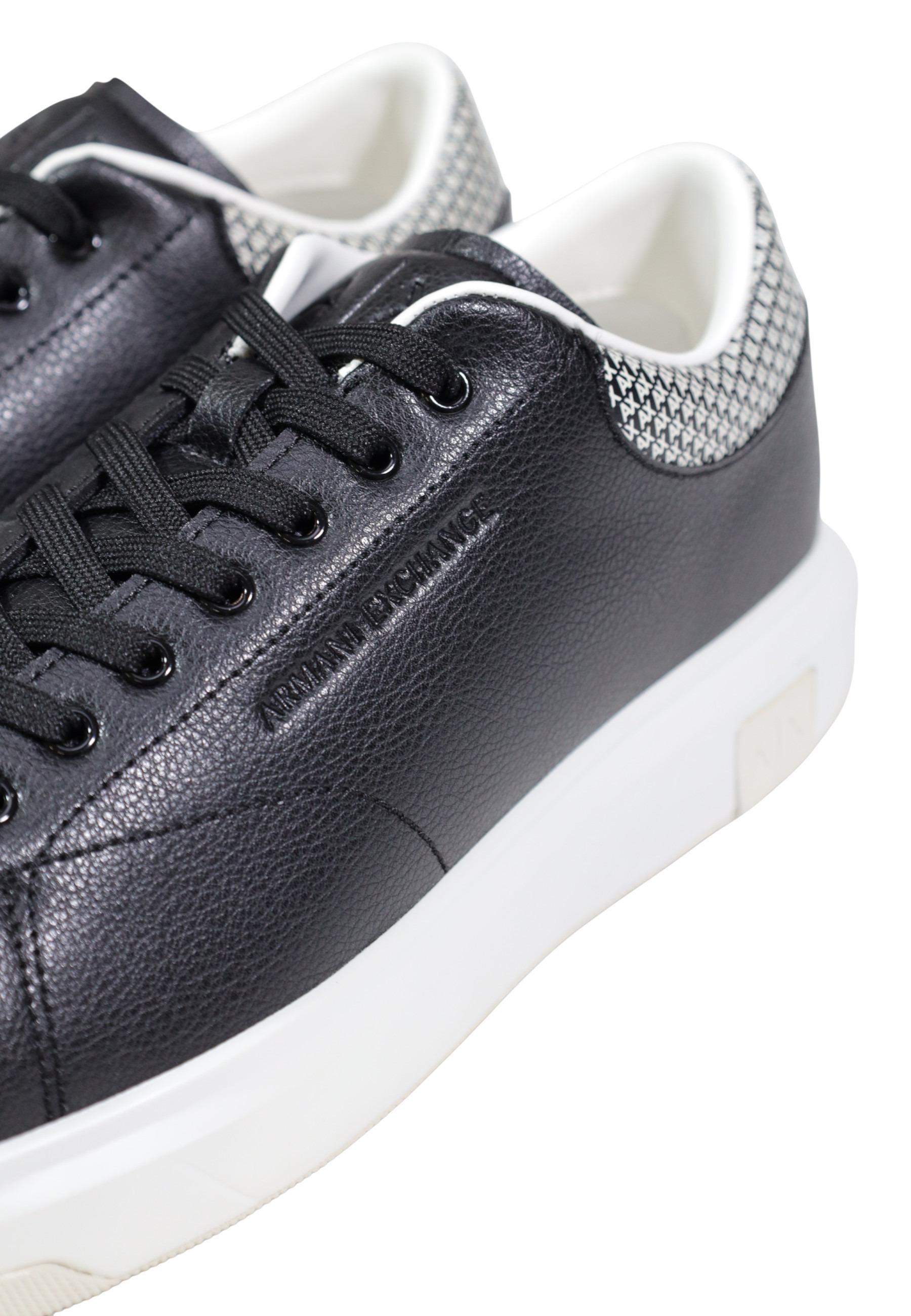 Armani Exchange Baskets homme — black