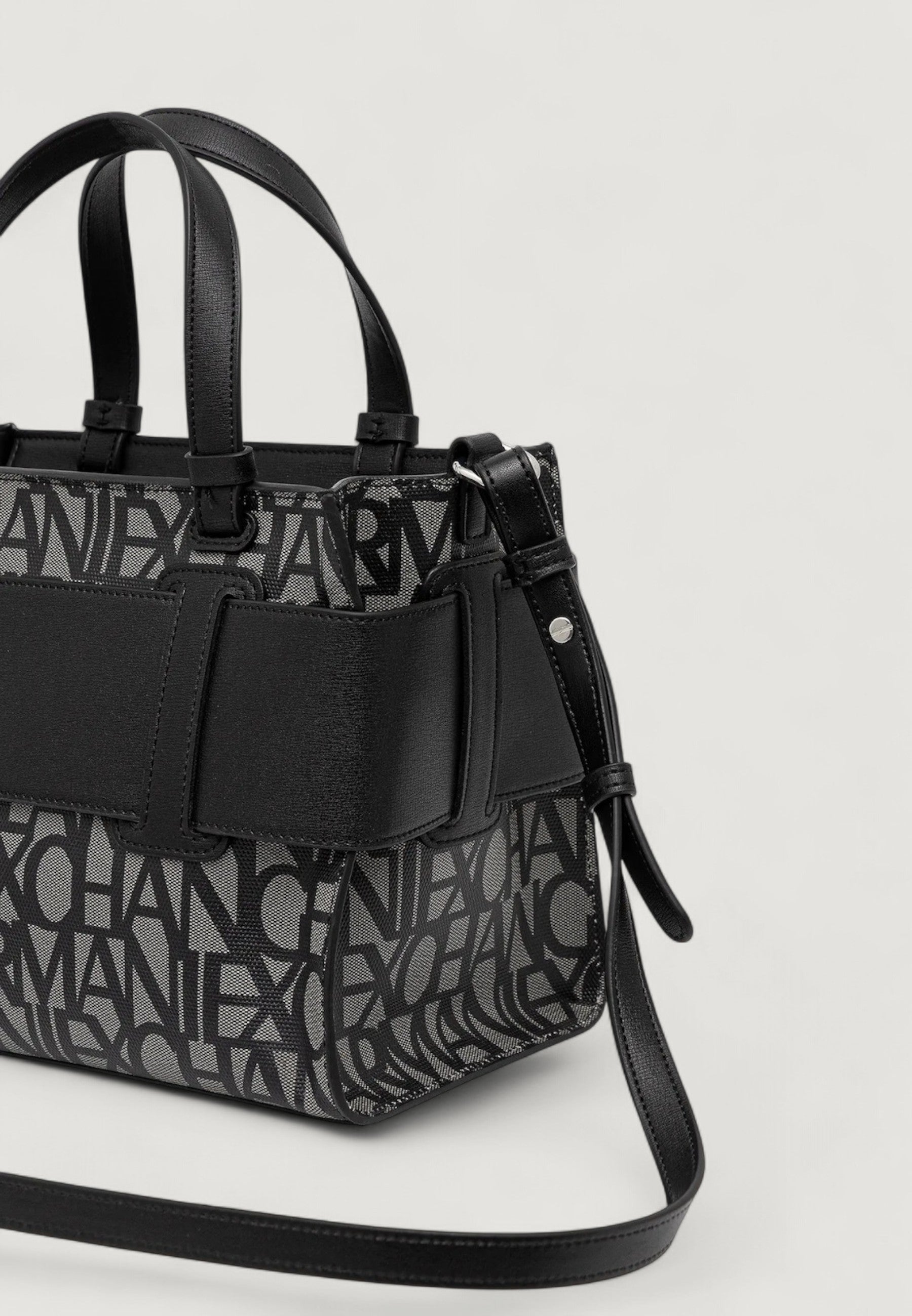Armani Exchange Sac femme Sacs — black