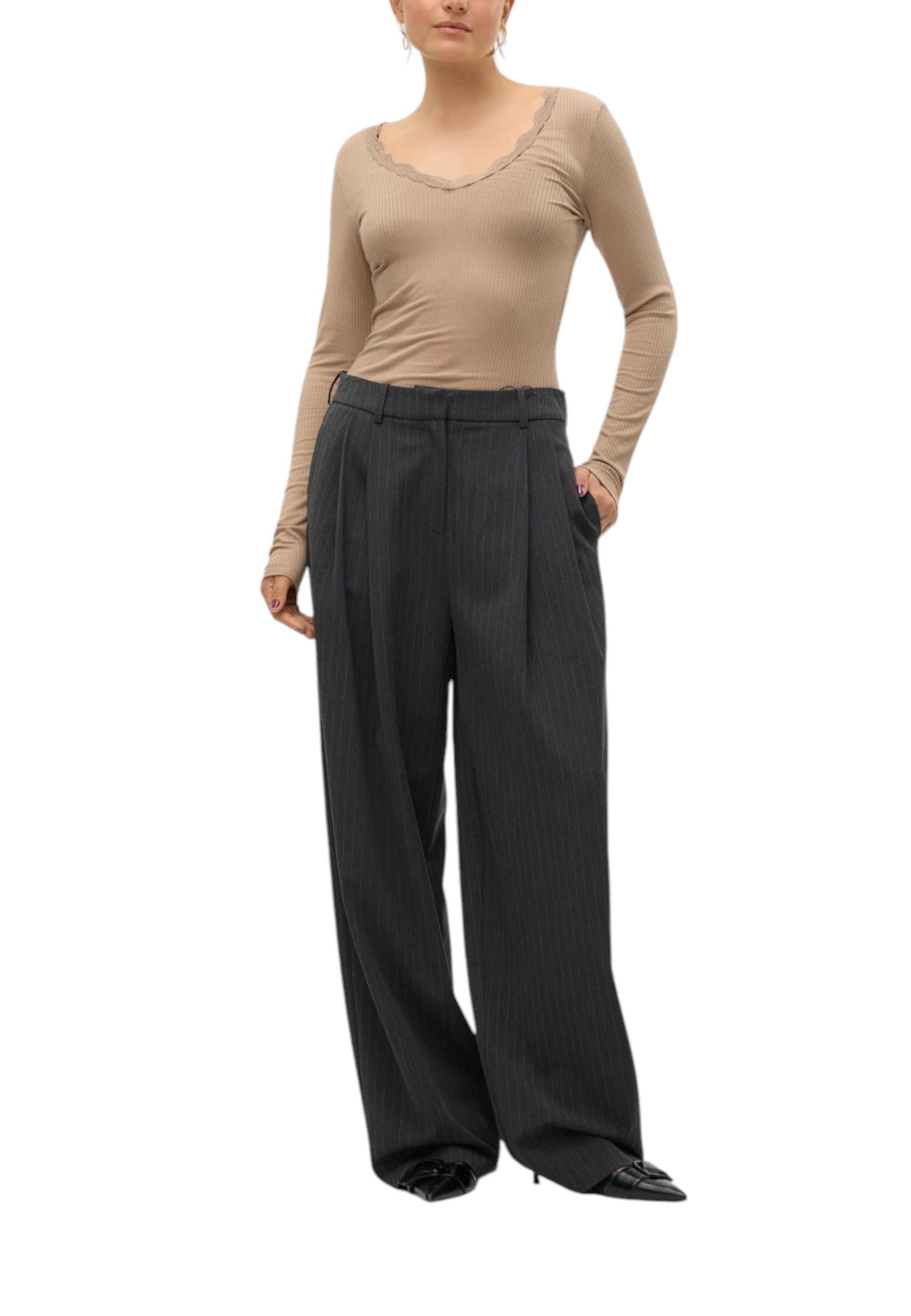 Vero Moda Pantalon femme Pantalons — grey