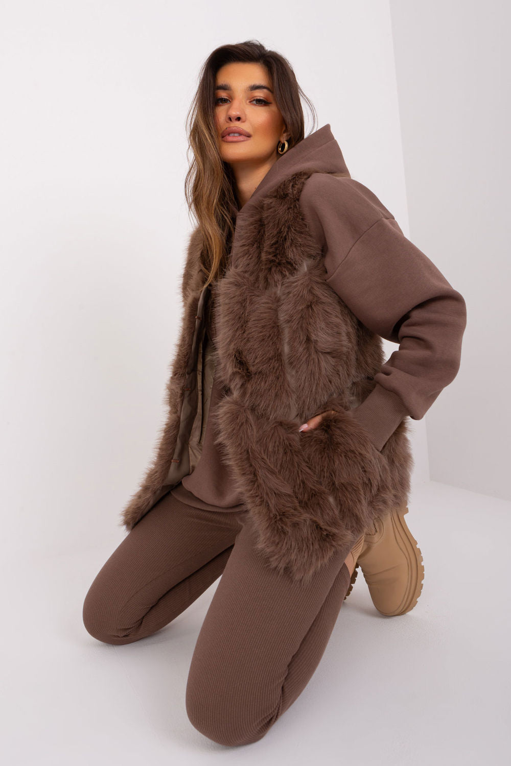 Gilet femme AT — brun