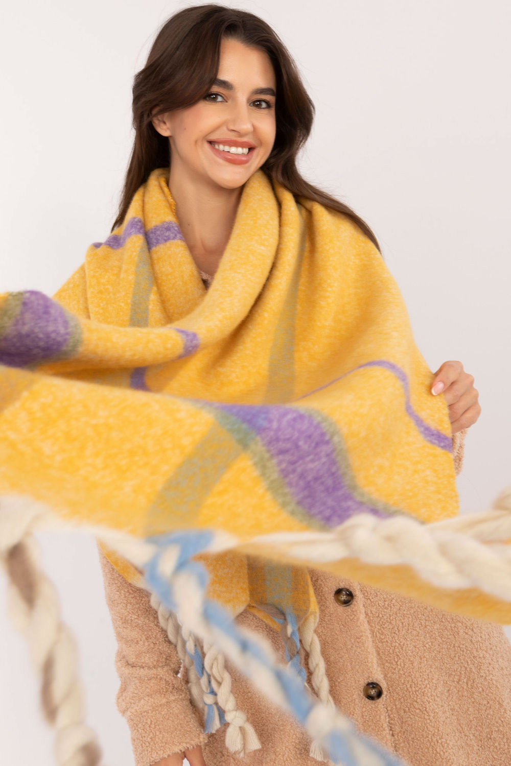 Châle femme AT — jaune