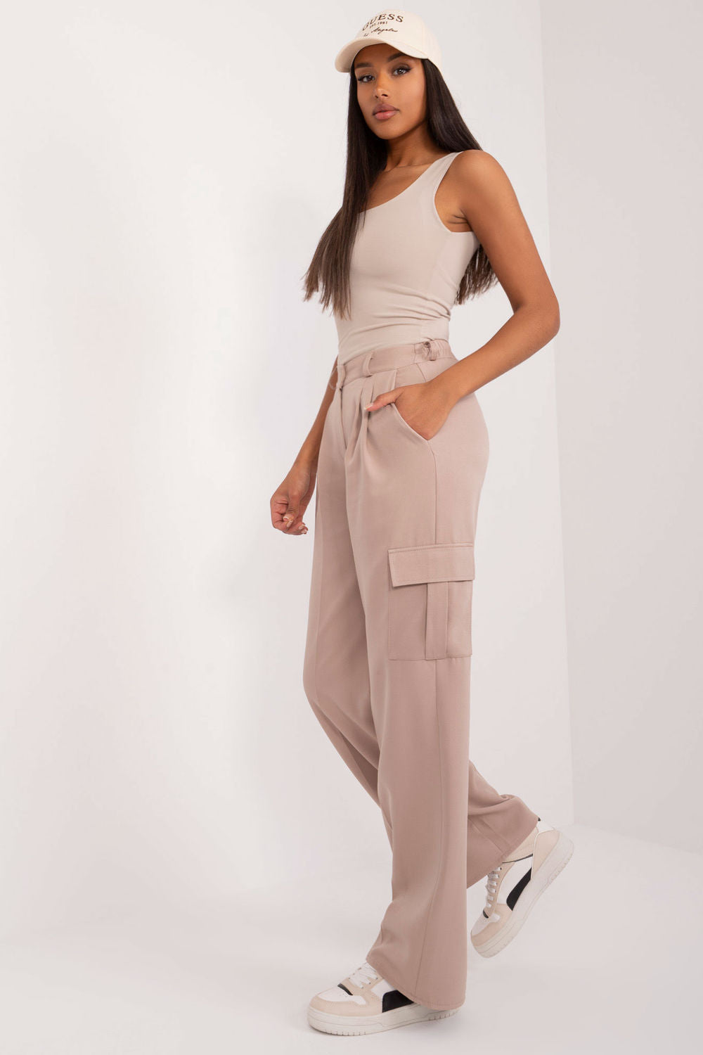 Chaussures à talons femme Lakerta Pantalon Pantalon — beige