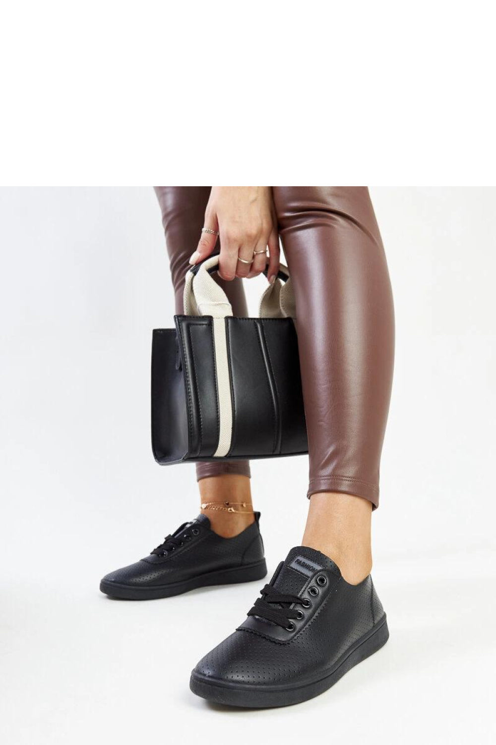 Baskets femme Solea — noir