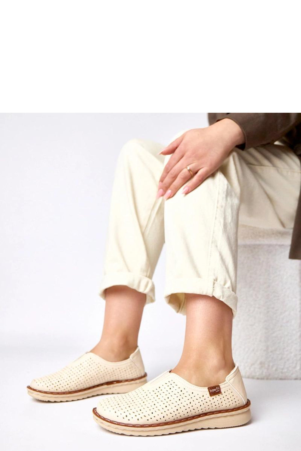 Bottes femme Solea Chaussures Basses Chaussures — beige
