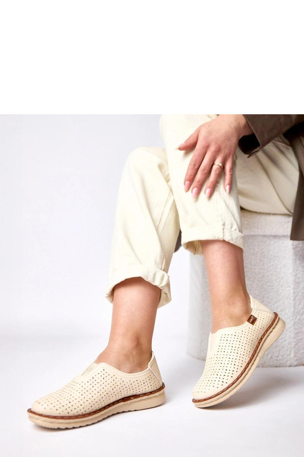 Bottes femme Solea Chaussures Basses Chaussures — beige