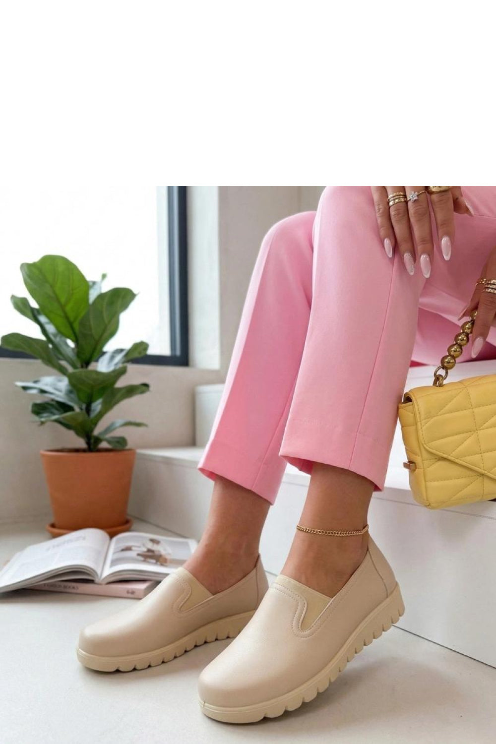 Bottes femme Solea Chaussures Basses Chaussures — beige