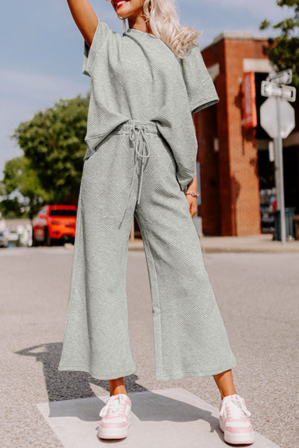 Pantalon femme à cordon, ample — gris