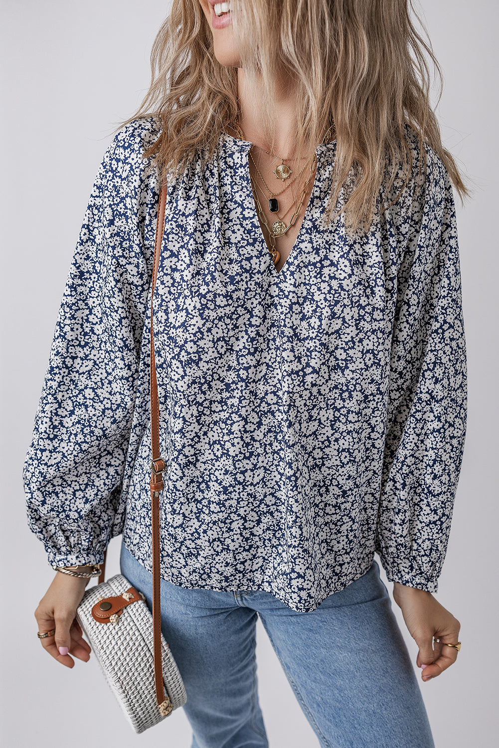Blouse femme floral, manches bouffantes, col V — bleu