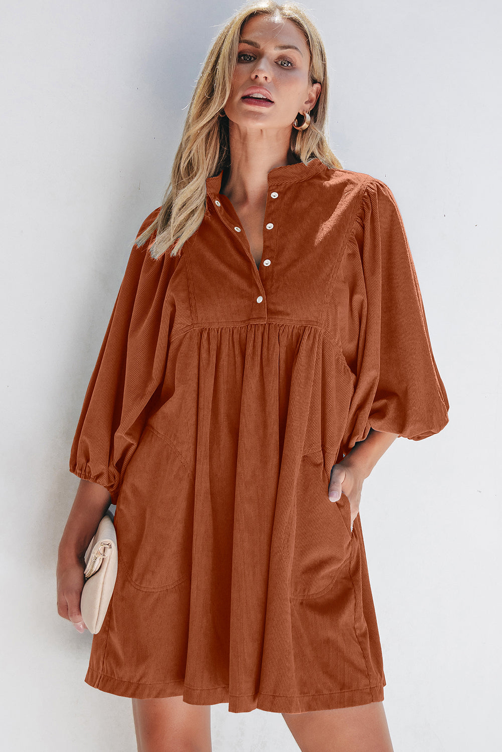Robe femme boutonnée, manches bracelet — doré