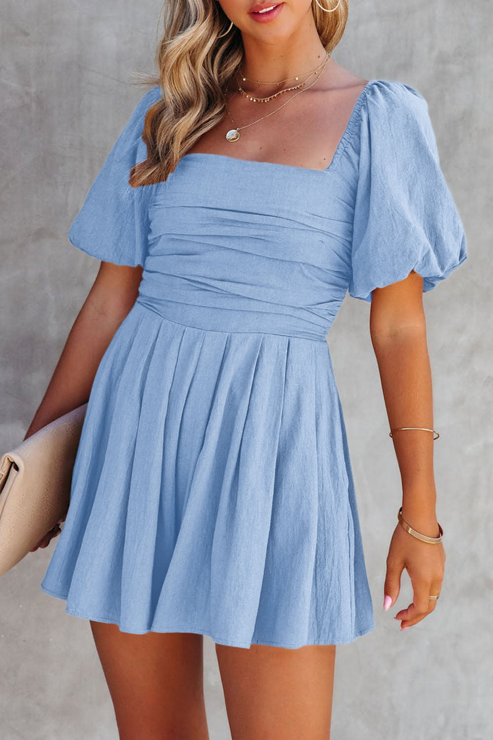 Combinaison femme manches bouffantes — bleu ciel