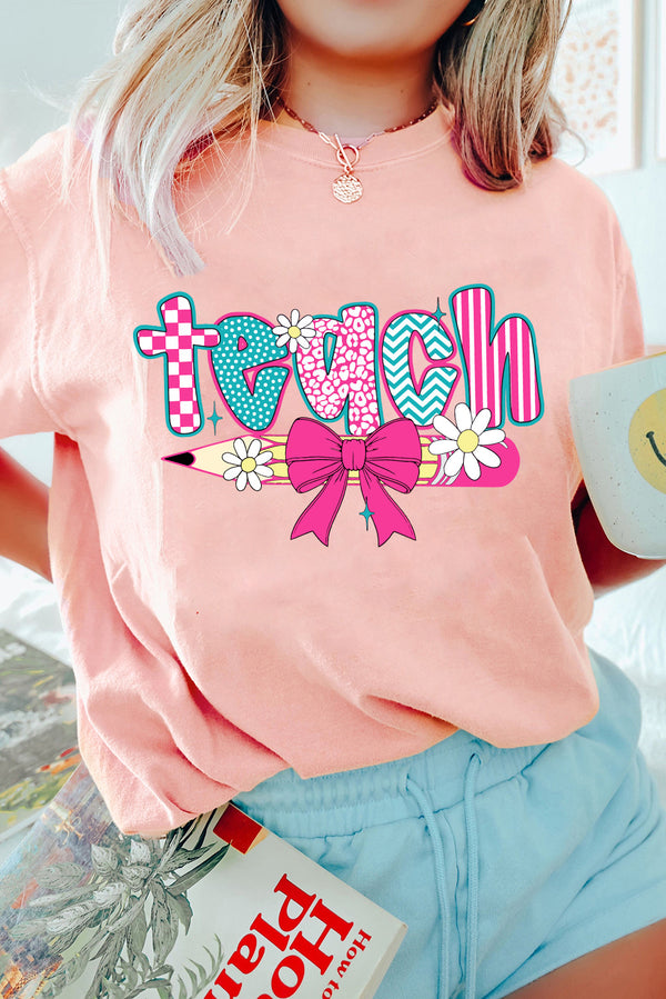 T-shirt femme graphique, à carreaux — rose