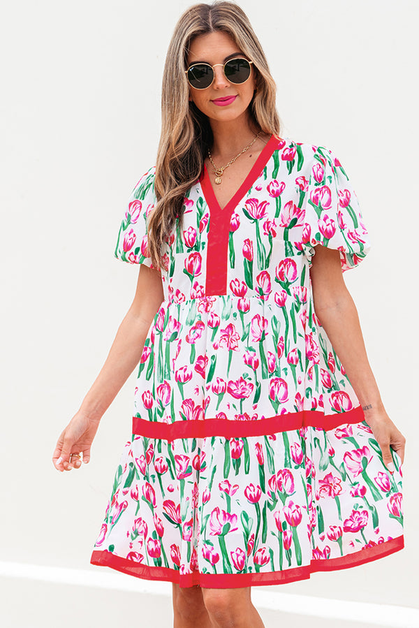 Robe femme floral, manches courtes, col V, bordure contrastée — rose