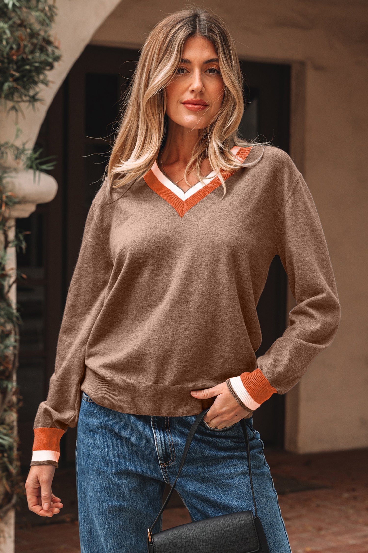 Pull femme rayé, col V — kaki
