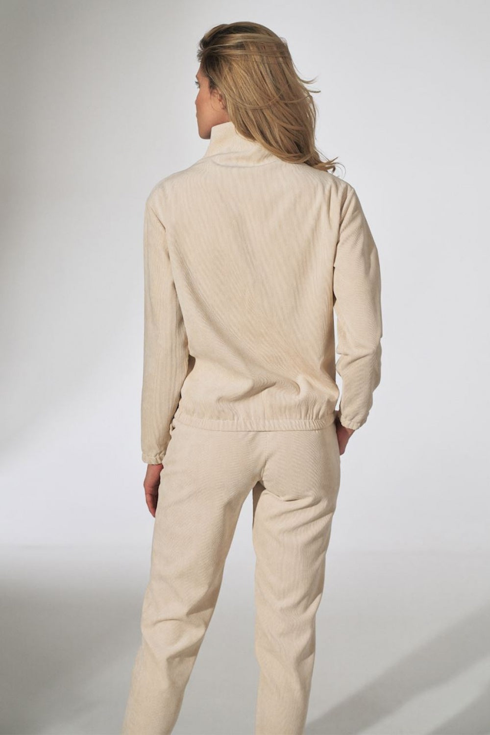 T-shirt femme Figl Sweatshirt Sweatshirt — beige