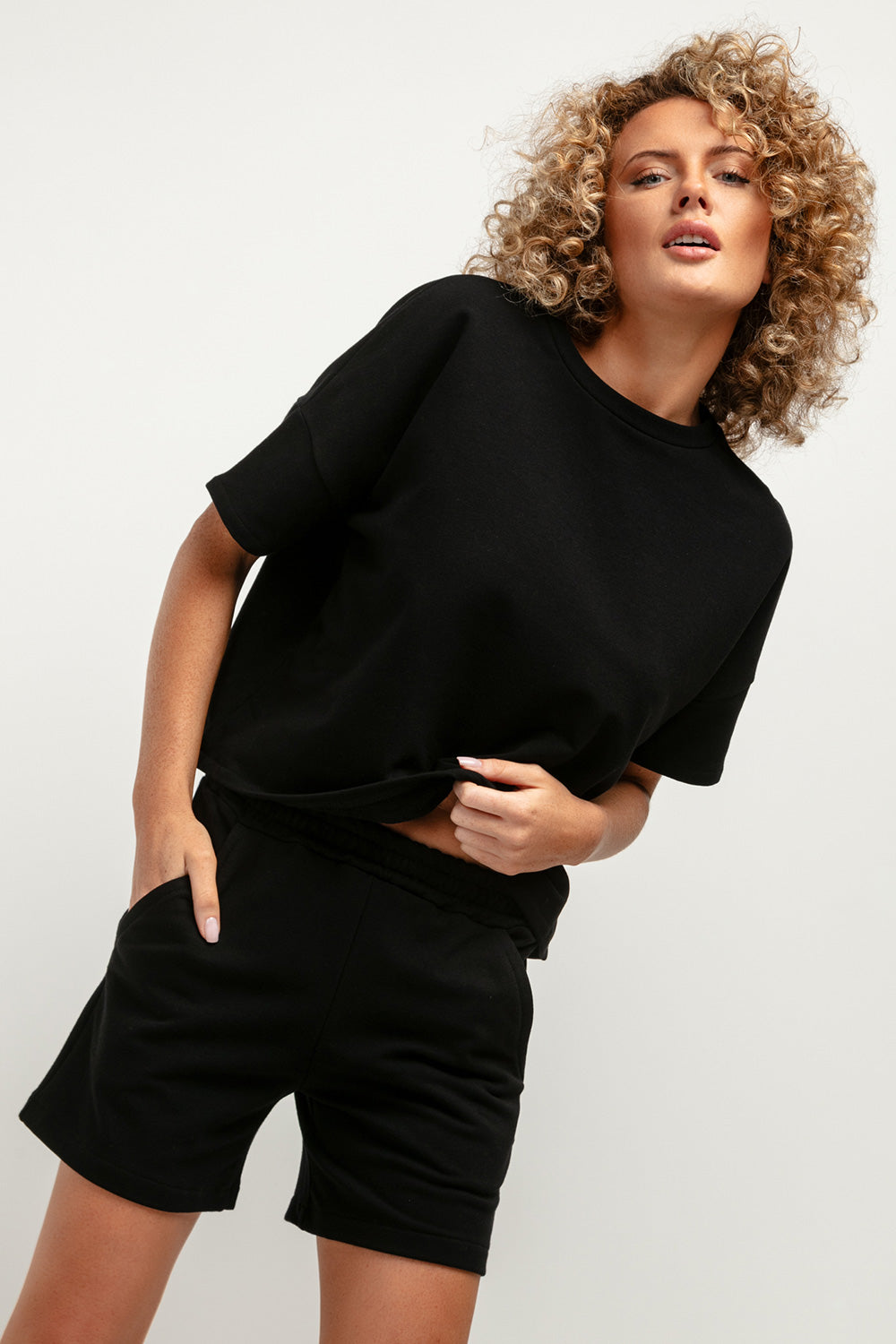 Chaussures à talons femme Tessita Shorts Shorts — noir