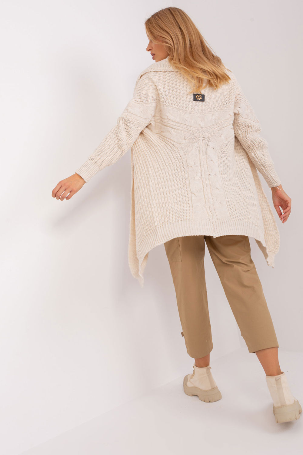 Cardigan femme Och Bella — beige