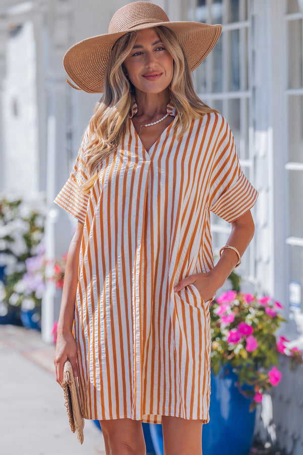 Robe courte femme rayé, col V — marron