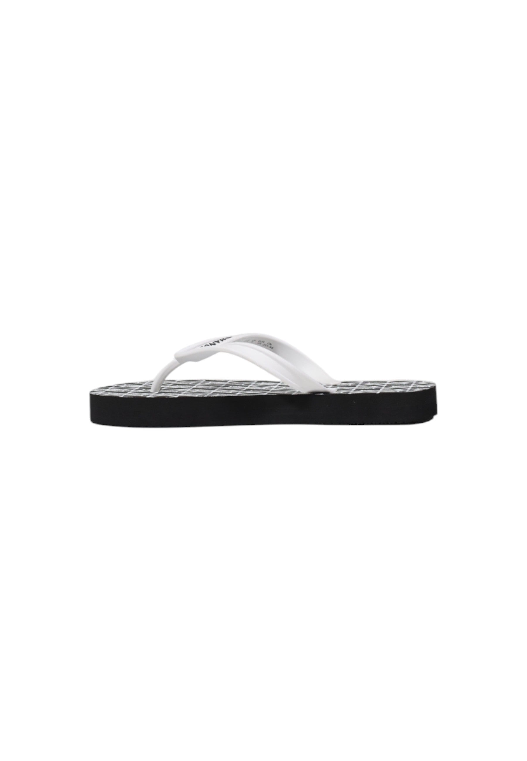 Armani Exchange Chaussures femme Tongs — black
