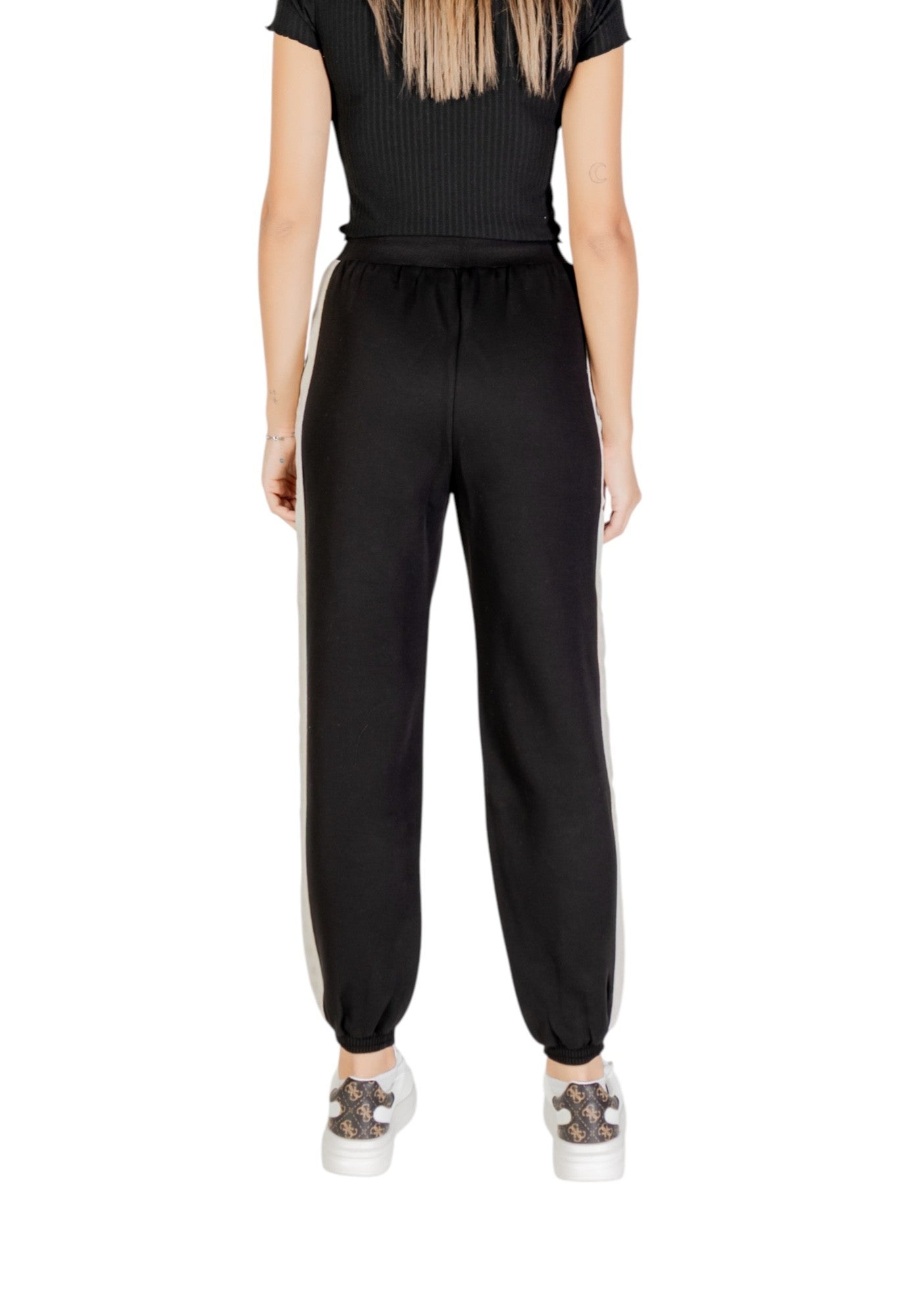 Guess Pantalon femme Pantalons — black
