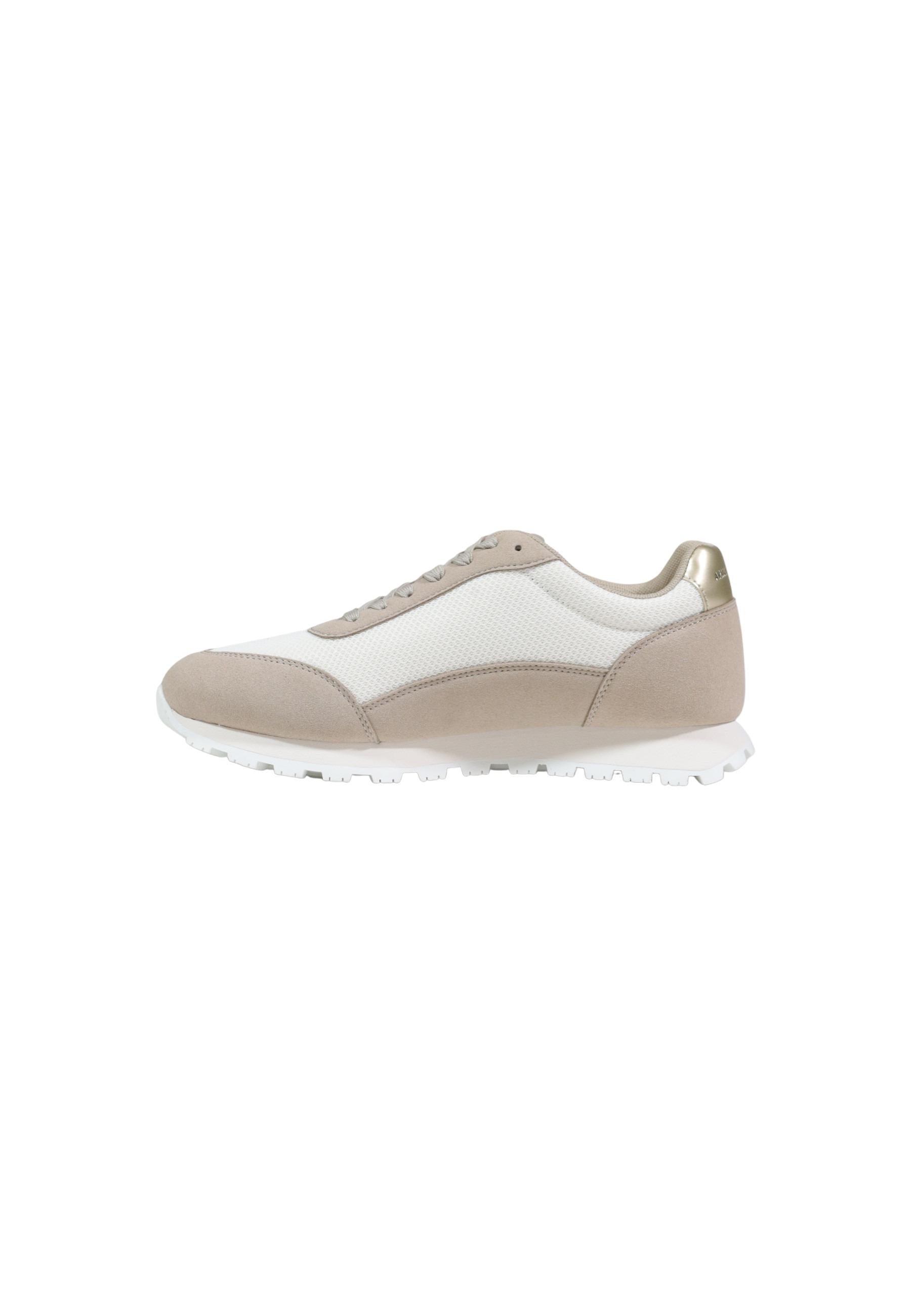 Armani Exchange Baskets femme — beige