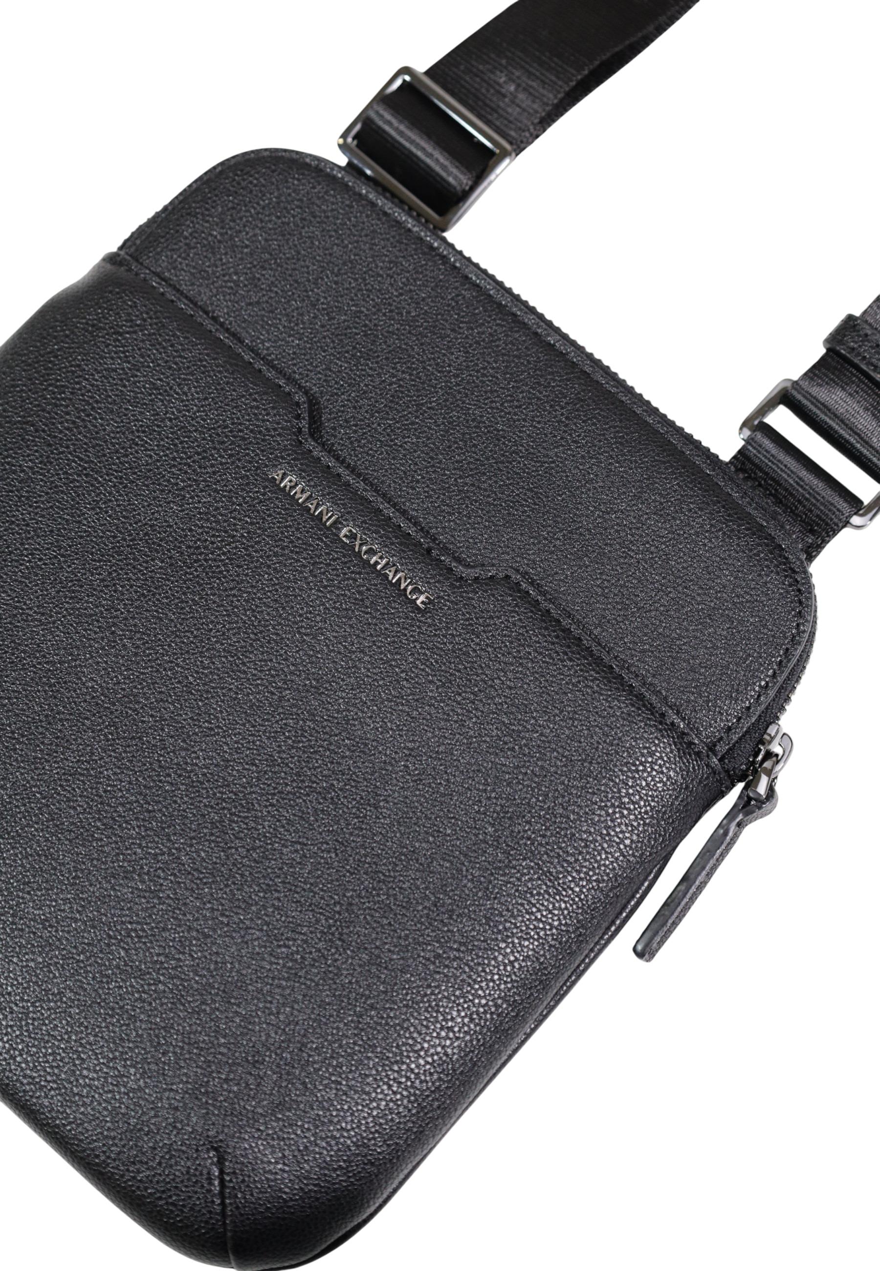 Armani Exchange Sac homme Sacs — black