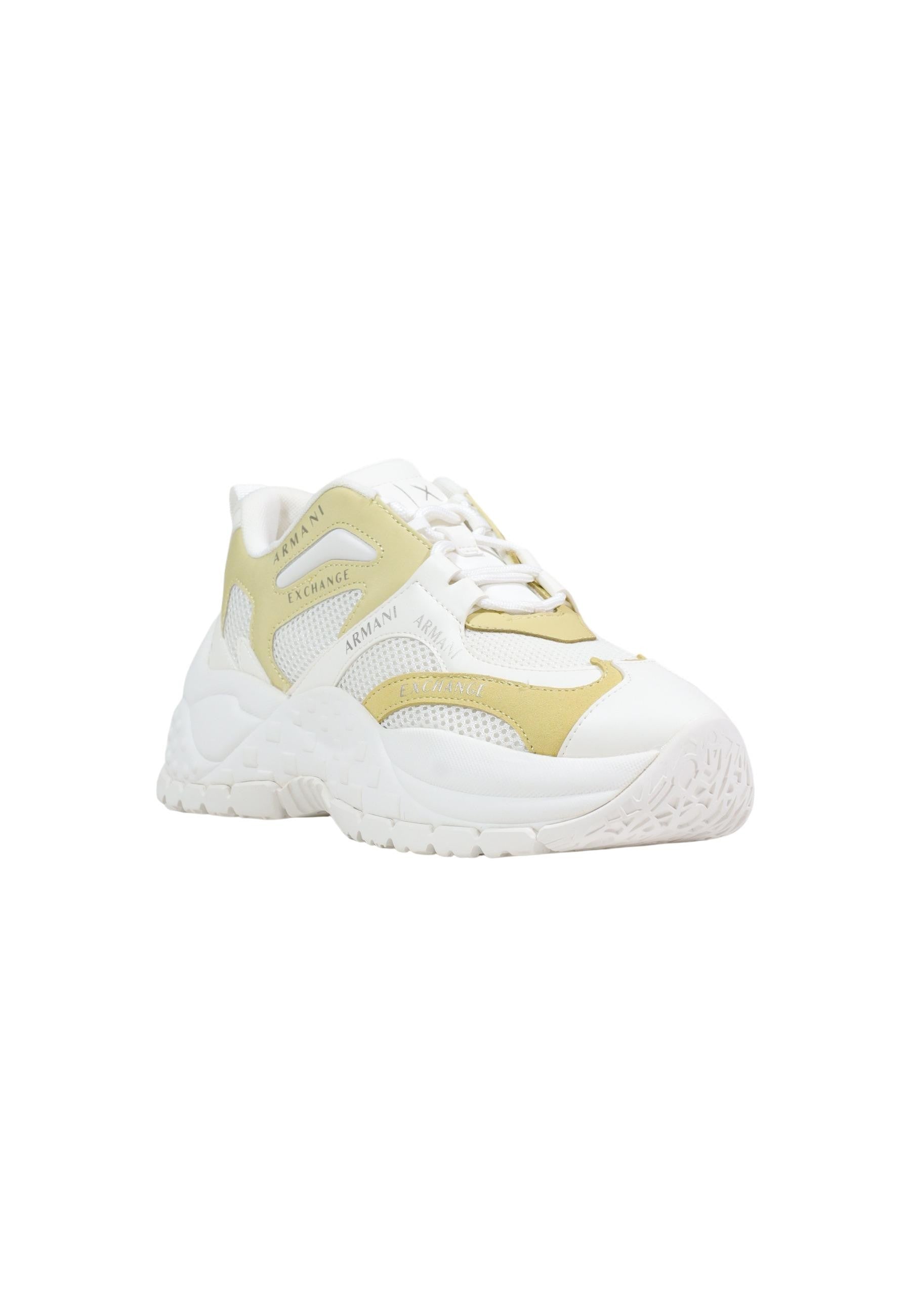 Armani Exchange Baskets femme — yellow