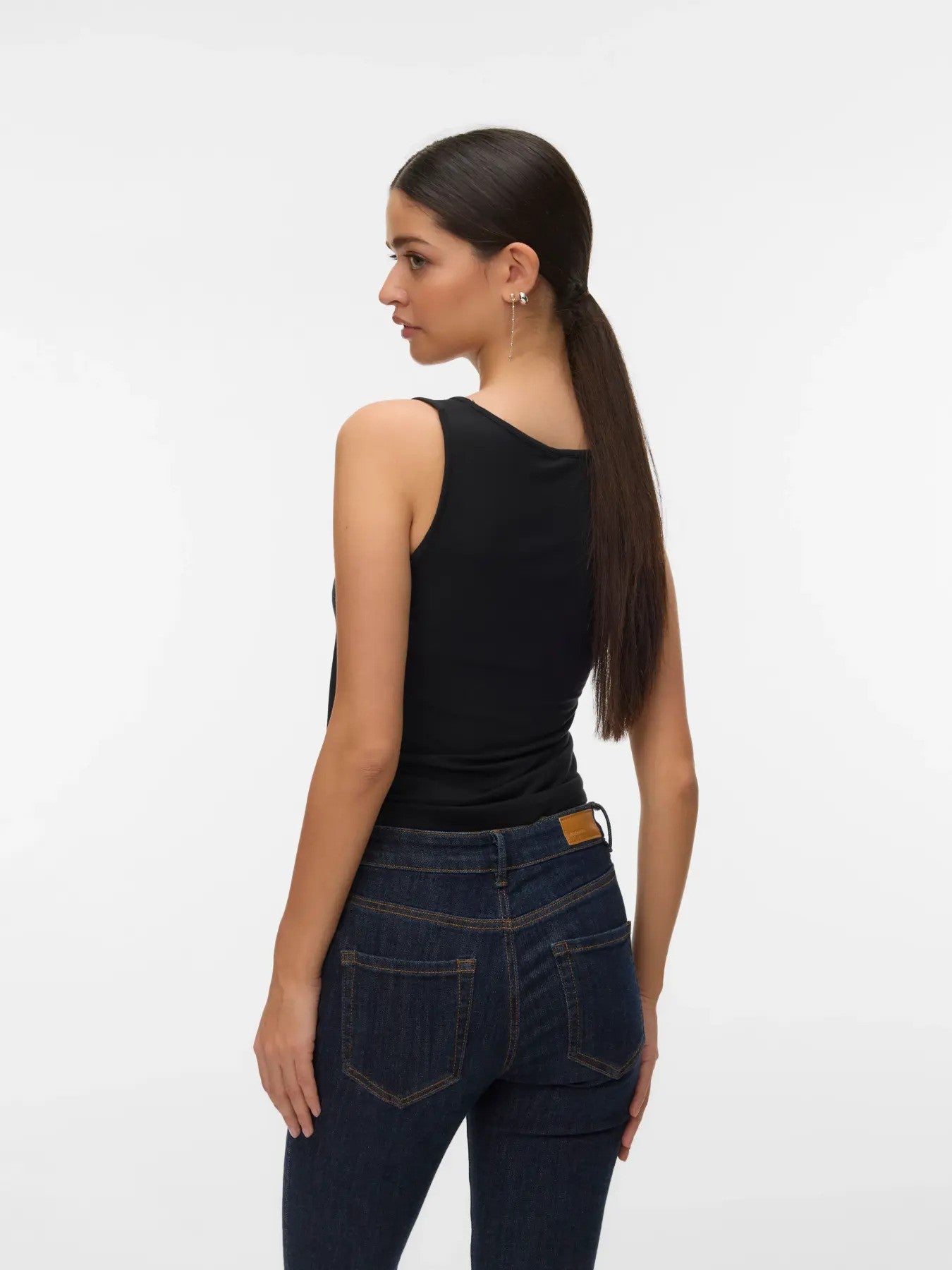 Vero Moda Vêtement femme Debardeurs — black