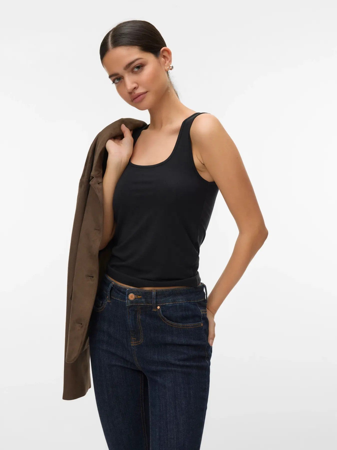 Vero Moda Vêtement femme Debardeurs — black