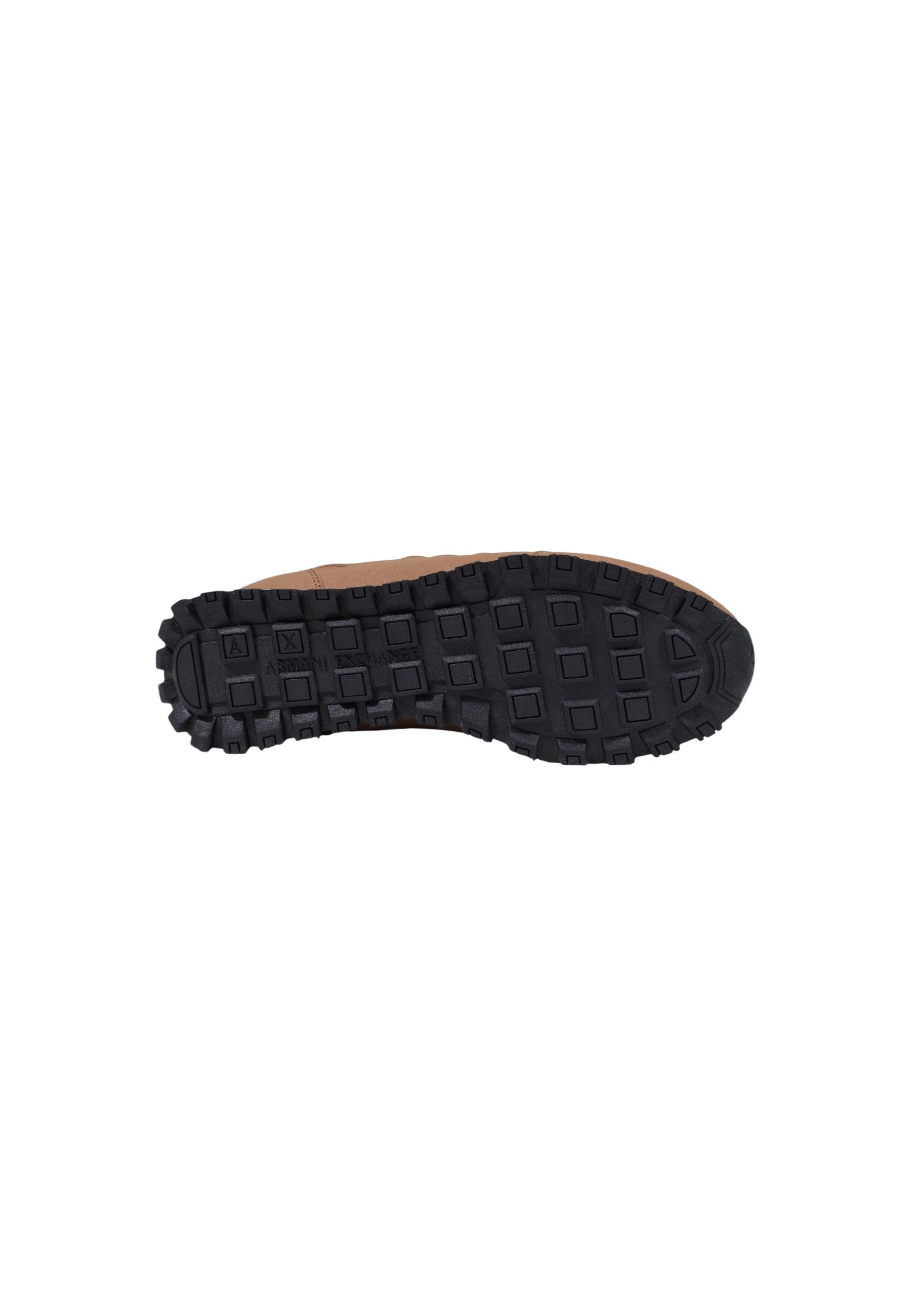 Armani Exchange Baskets femme — beige