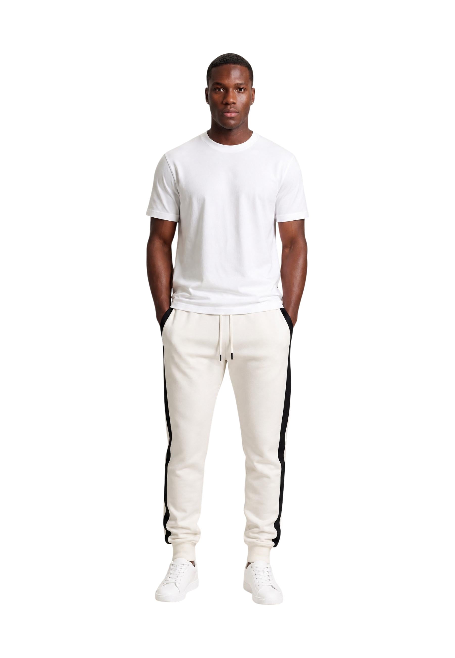 Armani Exchange Pantalon homme Pantalons — white