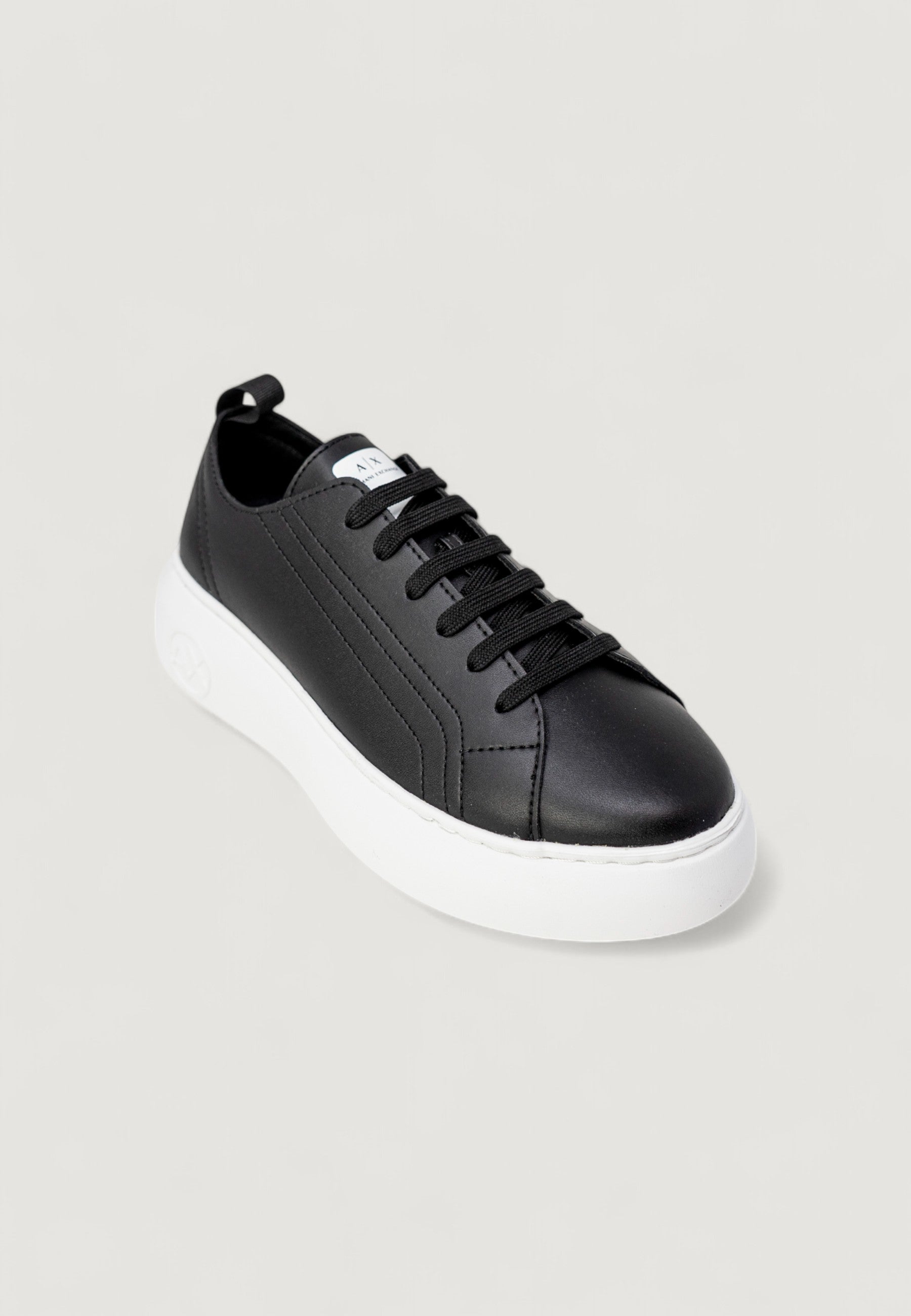Armani Exchange Baskets femme — black