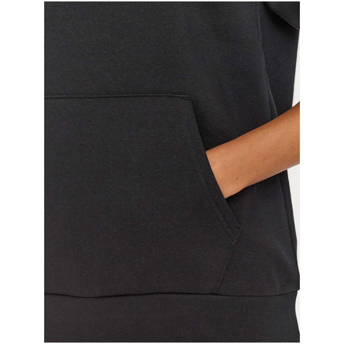 Under Armour Femme Sweatshirts